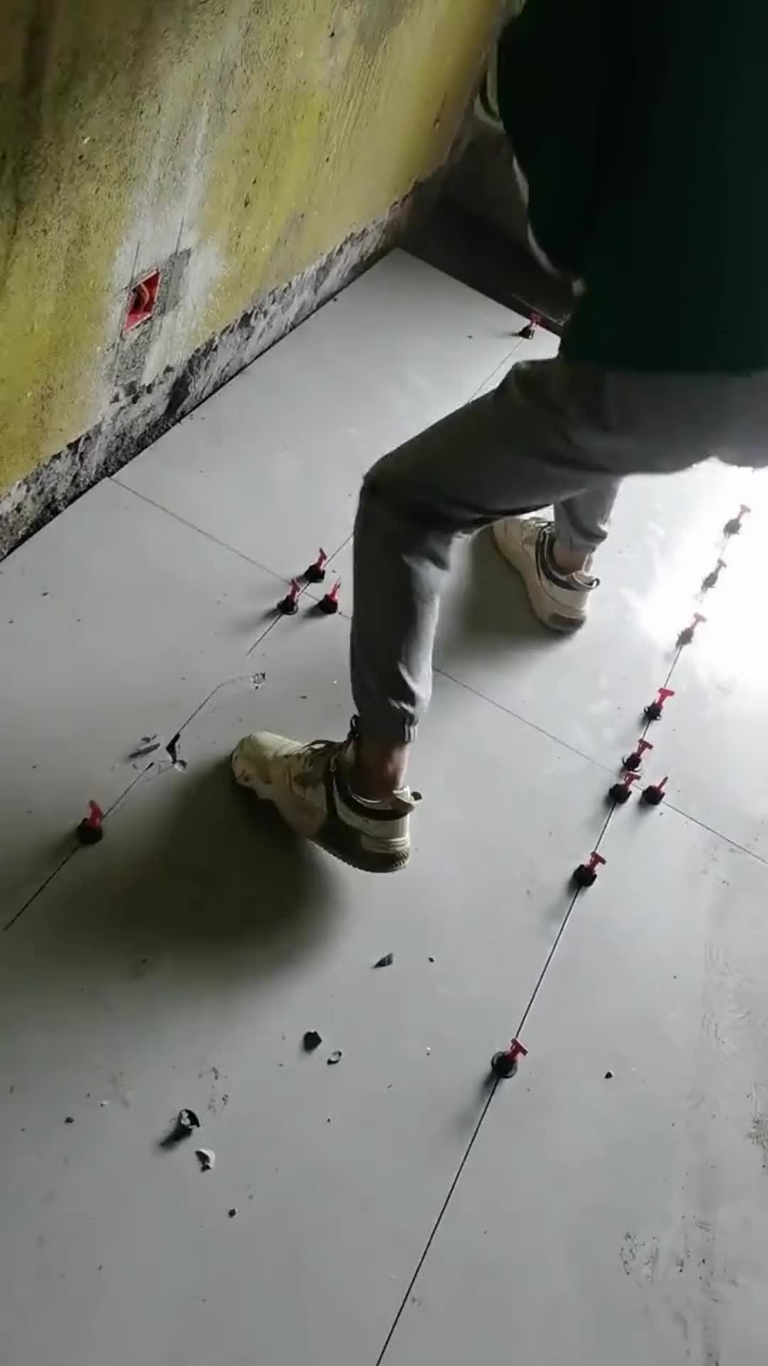 墙砖坏了怎么办才能修补视频(墙砖坏了怎么办才能修补视频教程)