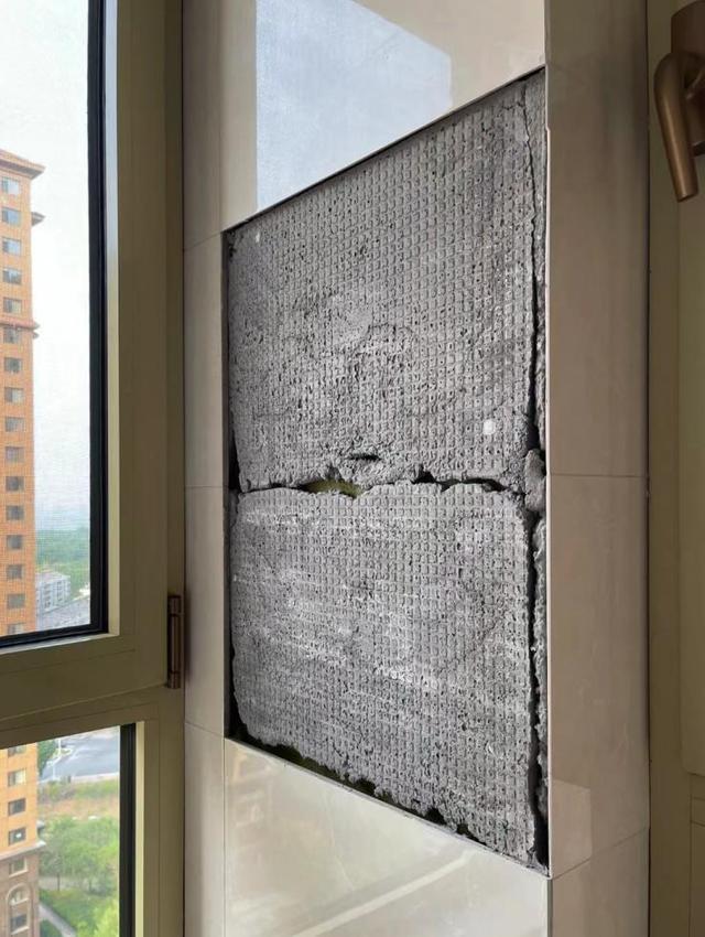 墙砖脱落补救方法(墙砖脱落补救方法视频)